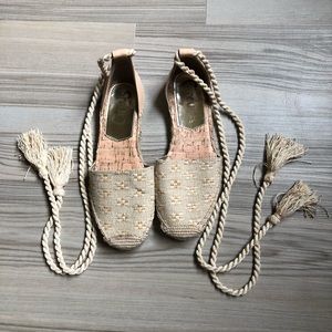 Sam Edelman Lenora Moccasin, size 7, runs small